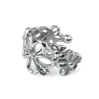 Ear cuff ze stali chirurgicznej zdobiony kwiatami