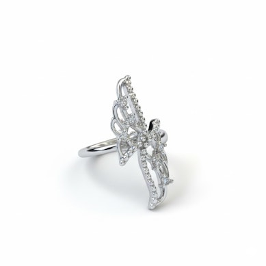 Ear cuff ze stali chirurgicznej zdobiony skrzydłami