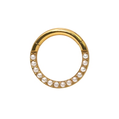 Tytanowe kółko z perłami skierowanymi do przodu