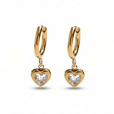 Para obręczy z zawieszkami serduszkami