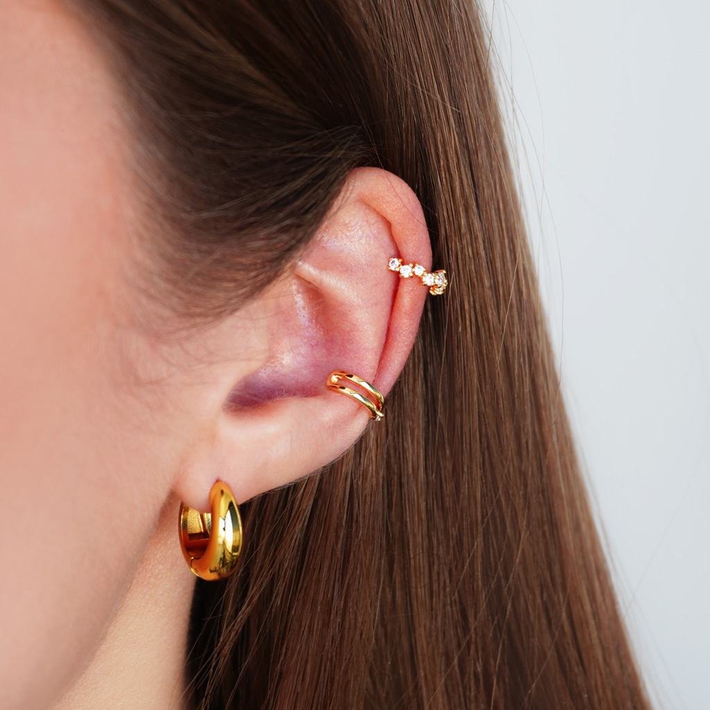 Ear cuff z asymetrycznymi kamieniami