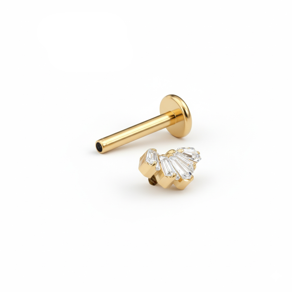 Labret z tytanu z kamieniami o szlifie bagietkowym