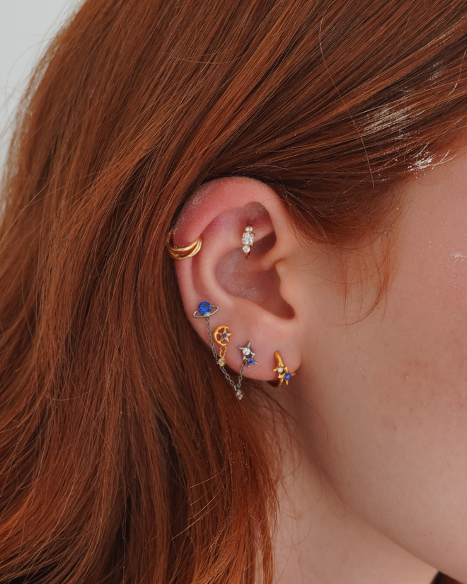 Tytanowy labret z gwiazdką i księżycem oraz zawieszką