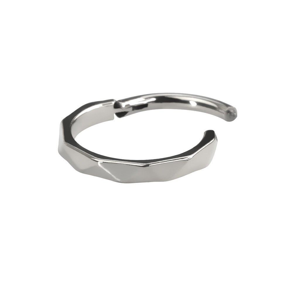 Kółko z tytanu do nosa z diamentowym wzorem