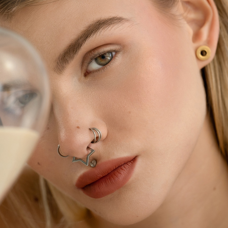 Kółko clicker z tytanu w kształcie gwiazdki